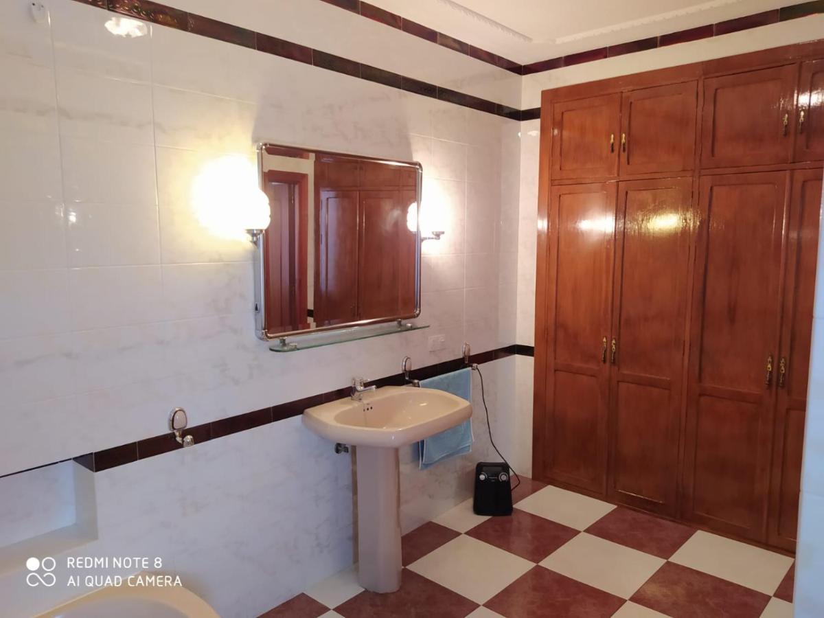 La Casa Del Montero Apartment เอลเปโดรโซ ภายนอก รูปภาพ